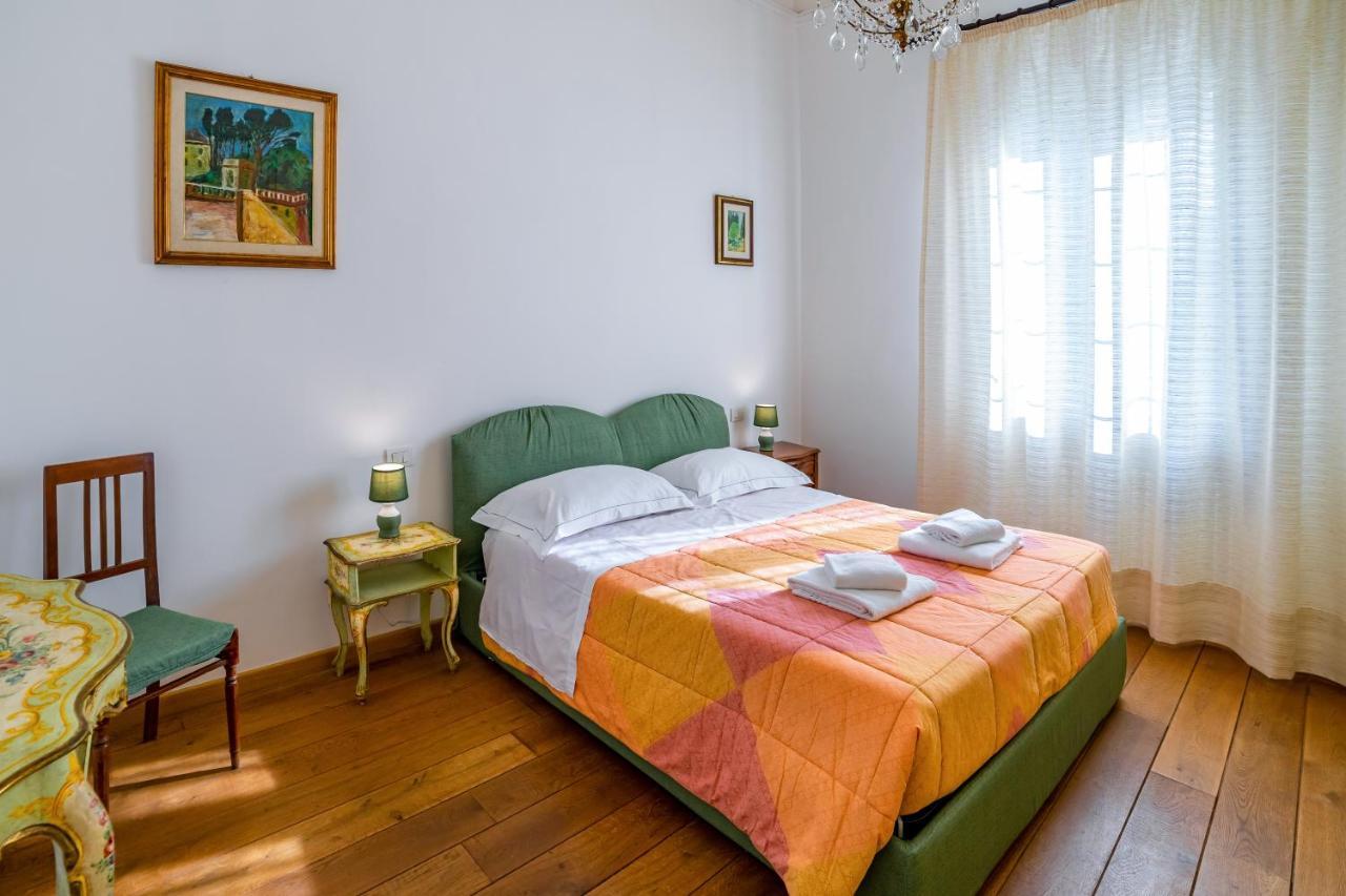 Florence Quiet Apartment With Private Garden ภายนอก รูปภาพ